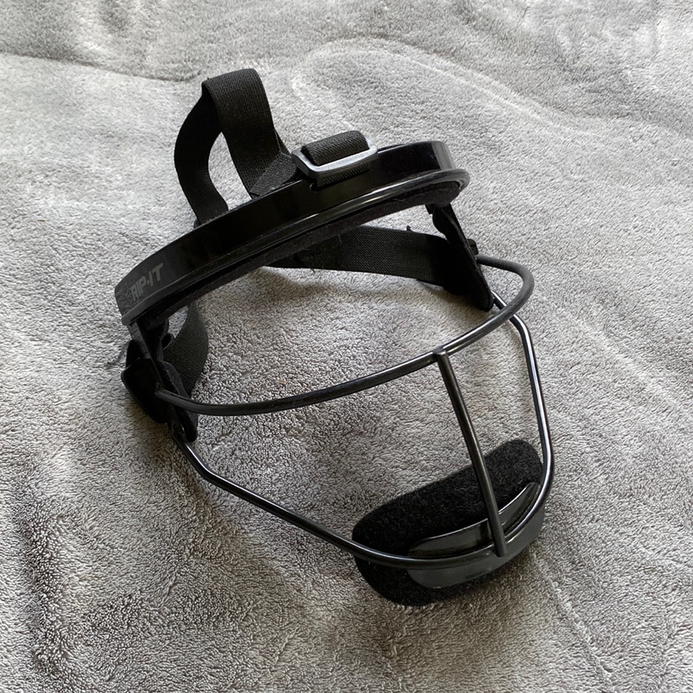 Rip-It Softball Mask